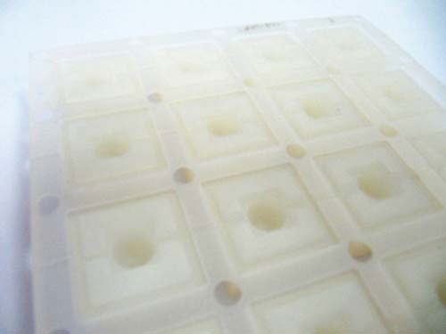 音樂(lè)硅膠內(nèi)置按鍵